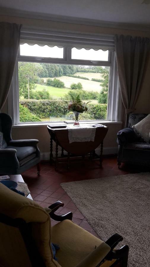Hallmount House -