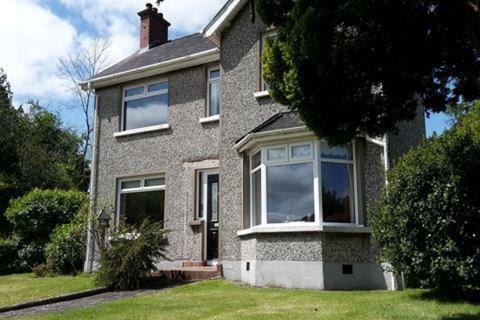 Hallmount House - Holiday home Belfast
